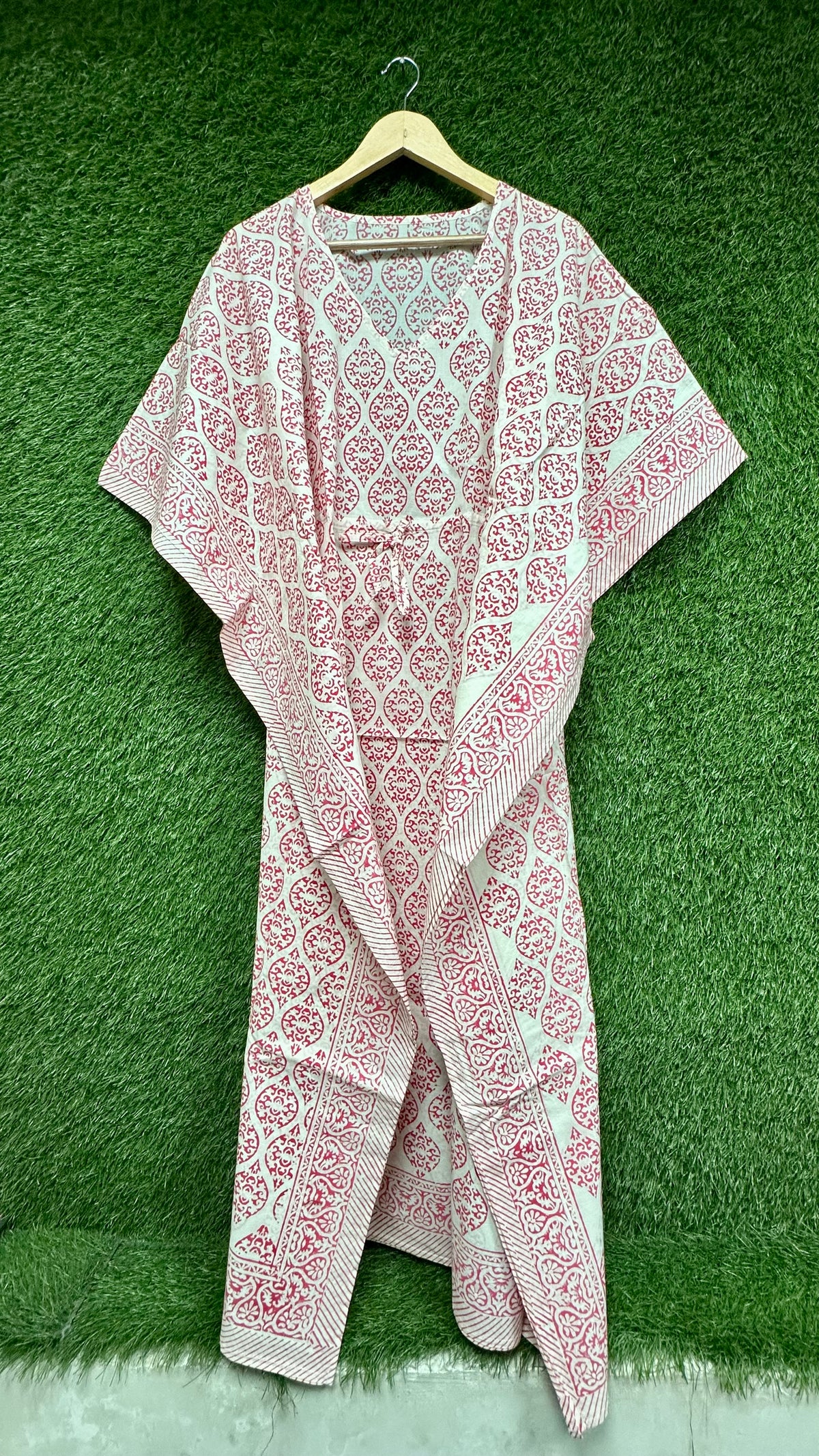 Hand Block Printed Kaftan in white with pink Mughal arch medallion print and striped border trim