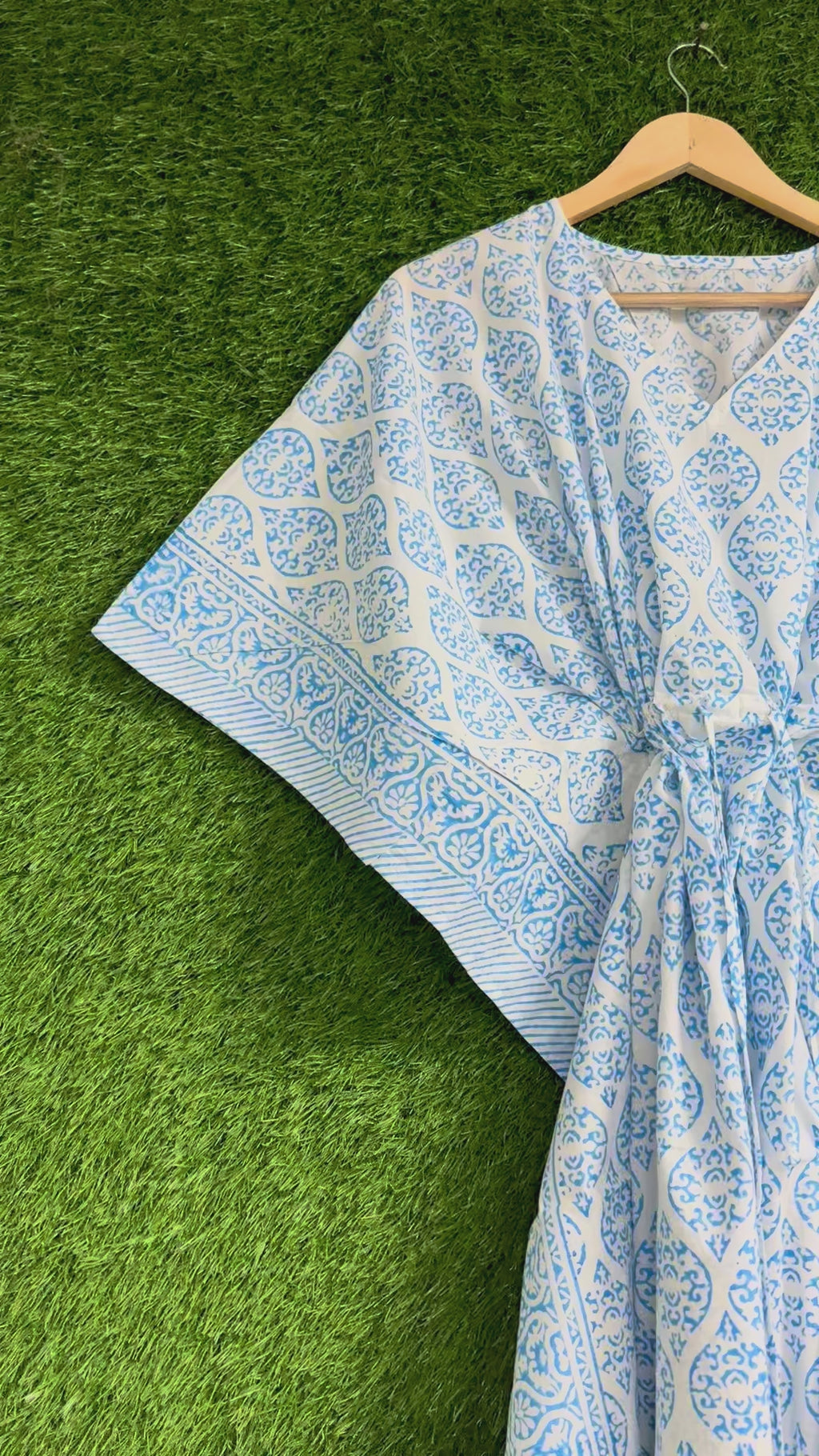 Mughal Arch Block Printed Kaftan (2 colors - Pink / Light Blue)